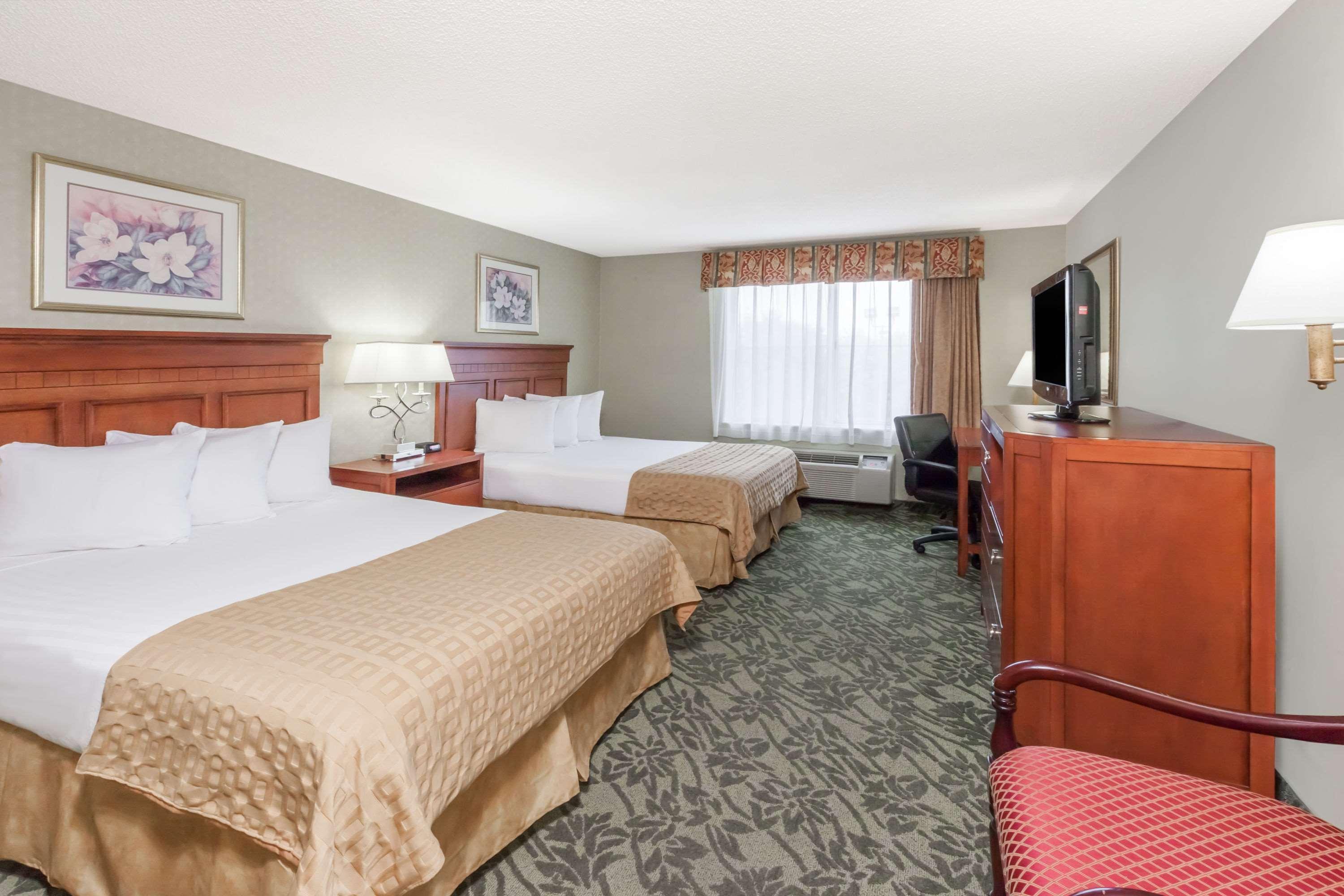 Spark By Hilton Walker Grand Rapids North Dış mekan fotoğraf