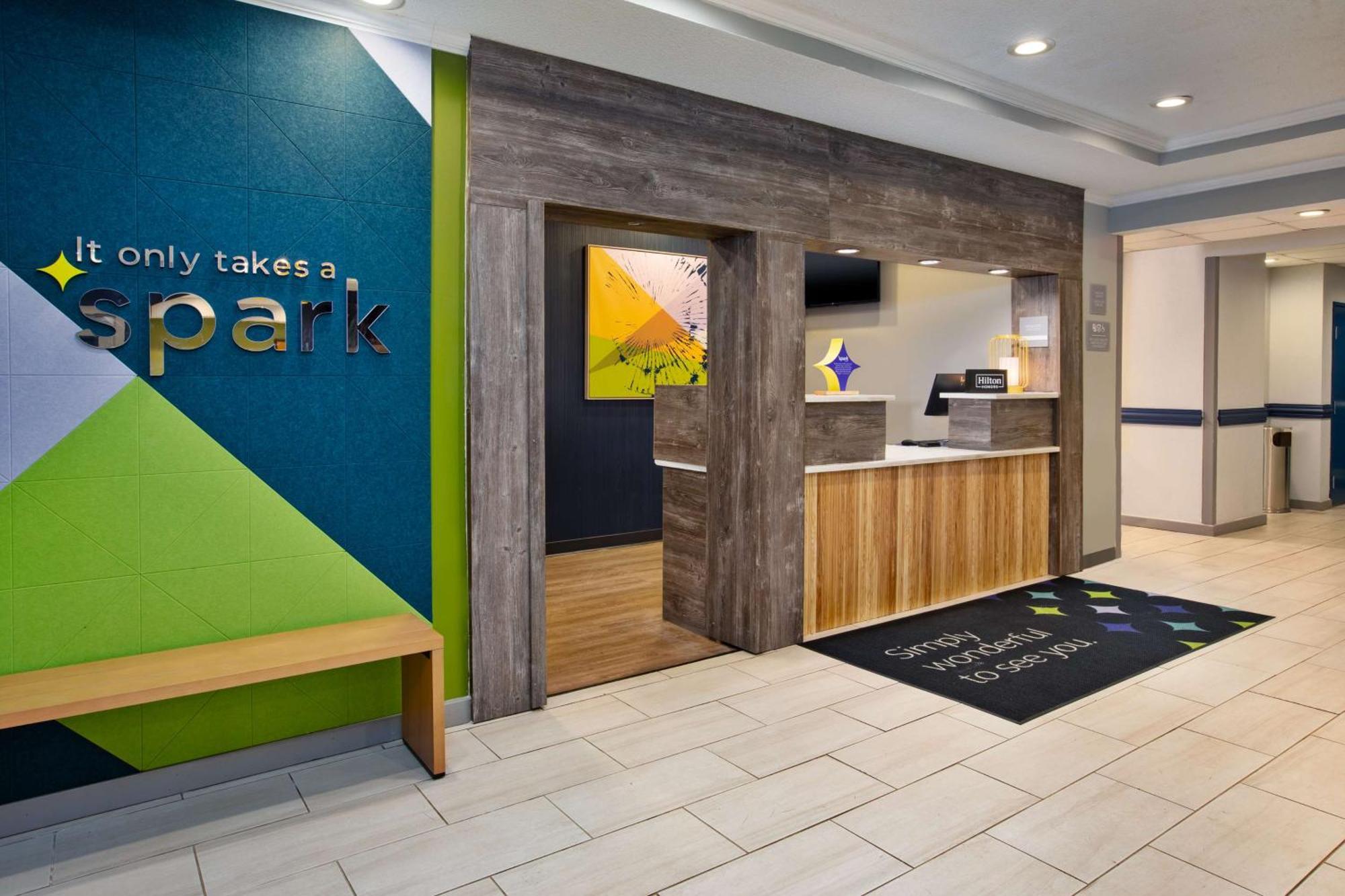 Spark By Hilton Walker Grand Rapids North Dış mekan fotoğraf