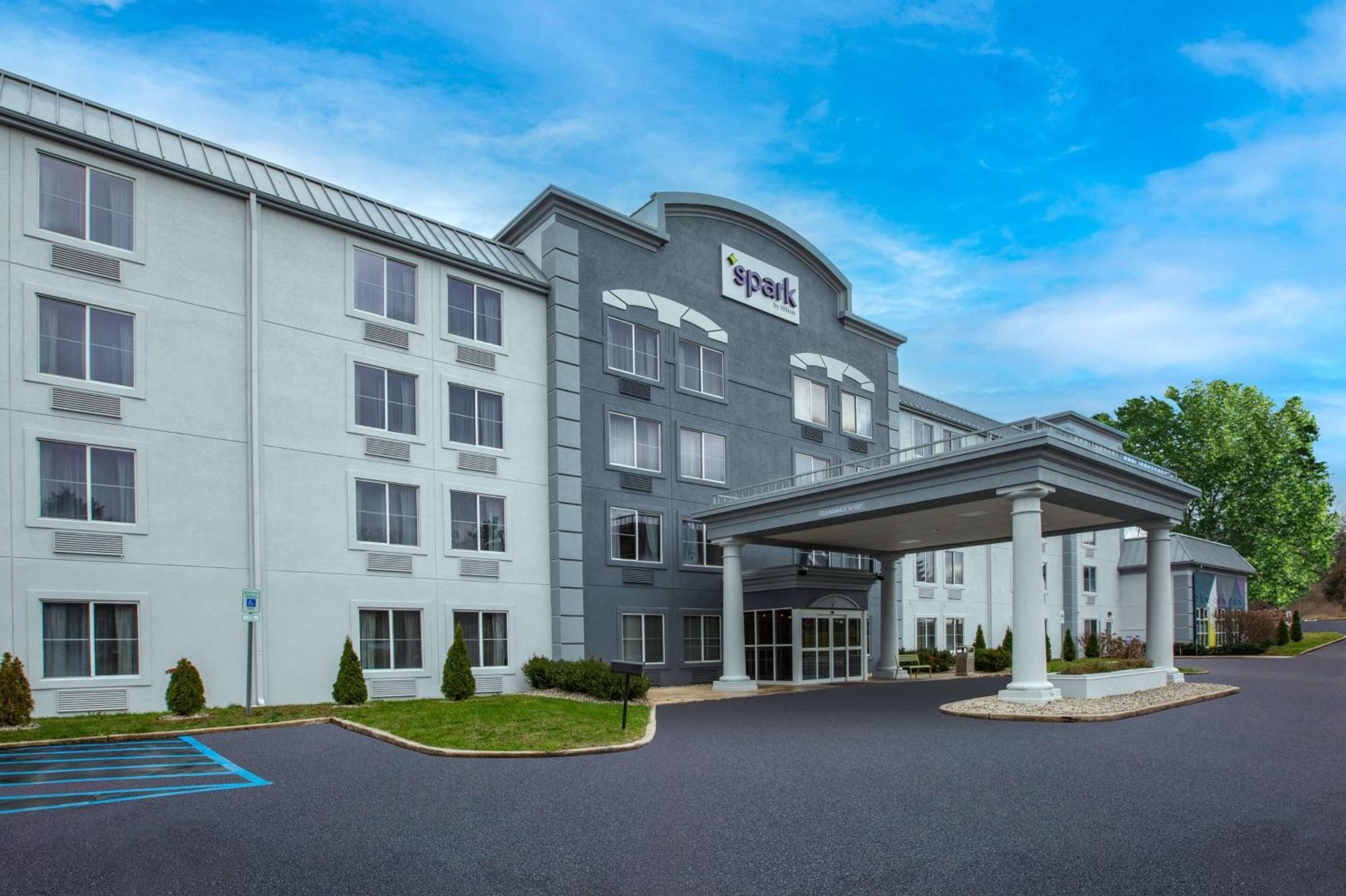 Spark By Hilton Walker Grand Rapids North Dış mekan fotoğraf